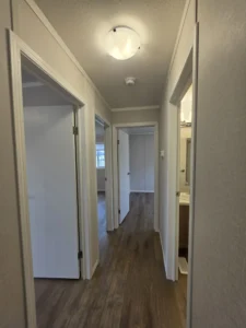 Hallway-Hallstat-4109