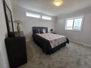 Master Bedroom-4107